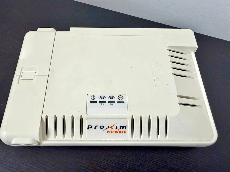 Proxim Orinoco AP-4000