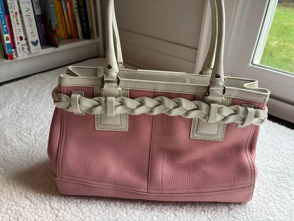 Vintage Coach (2005) Hamptons Pebbled Leather Tassel Tote Bag - photo 4