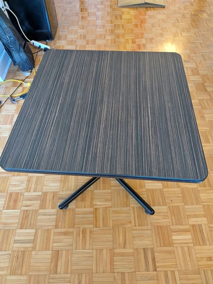 Simple Table