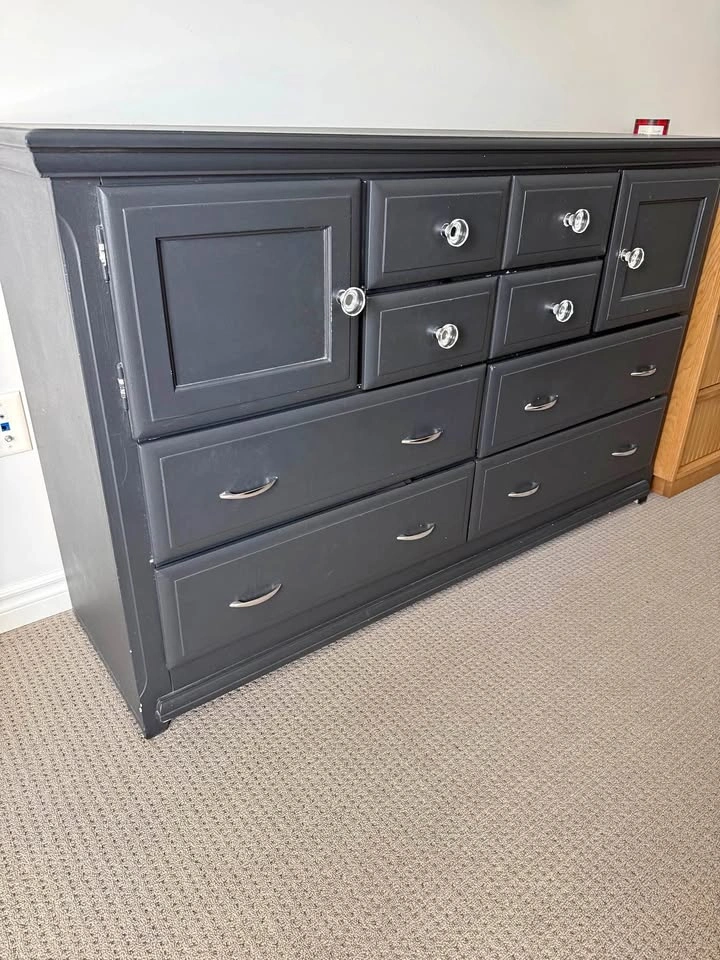 Charcoal Gray Dresser and Chest of Drawers Set