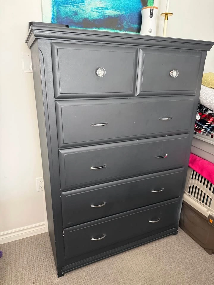 Charcoal Gray Dresser and Chest of Drawers Set - photo 3