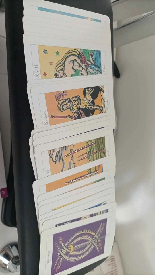 Tarot cards - photo 2