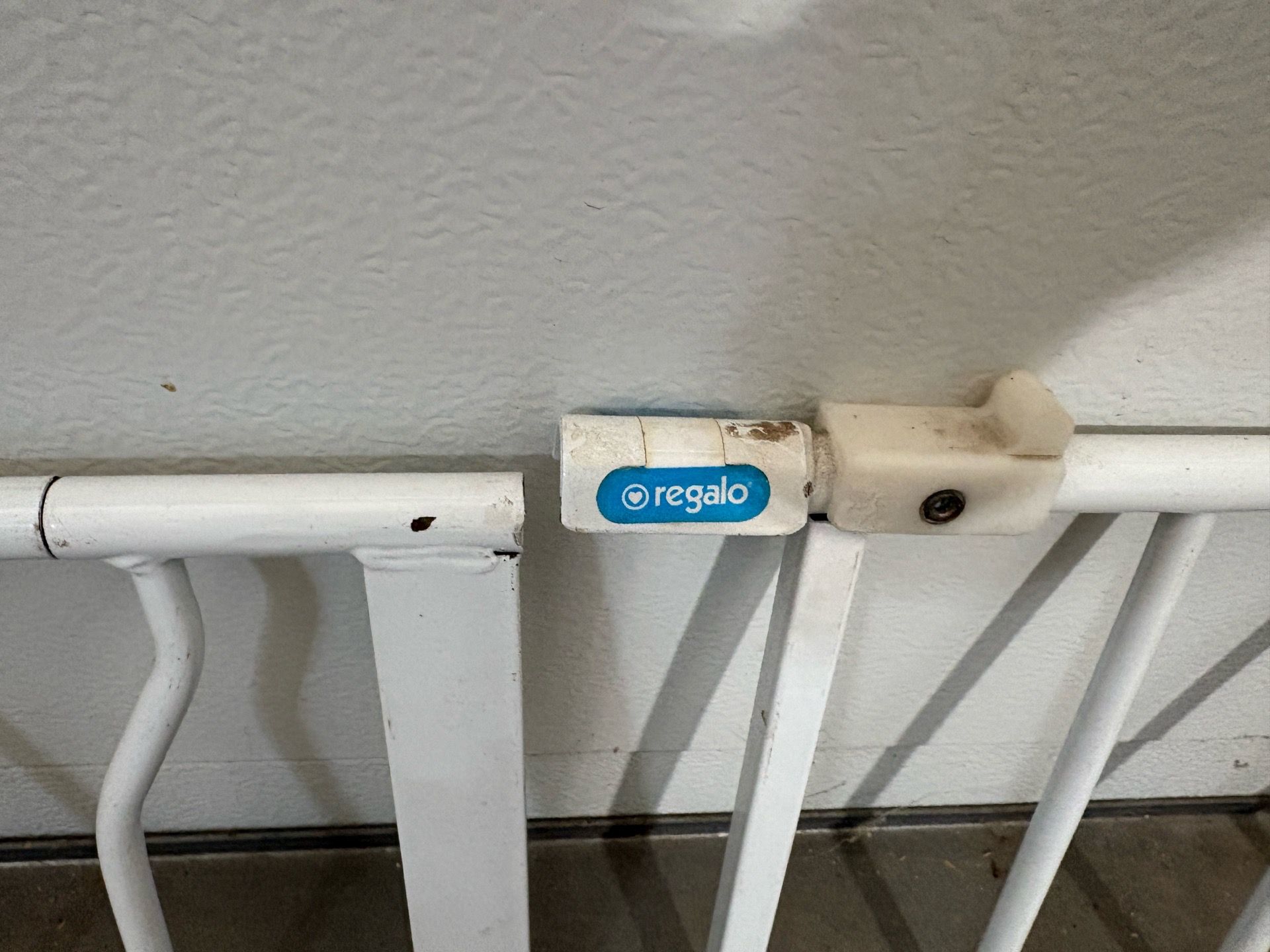 Regalo Baby and Pet Safety Gates - photo 5
