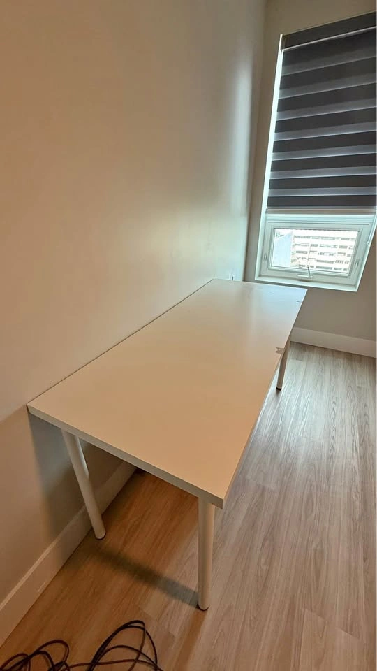 IKEA LAGKAPTEN / ADILS Desk – White (140 × 60 cm)