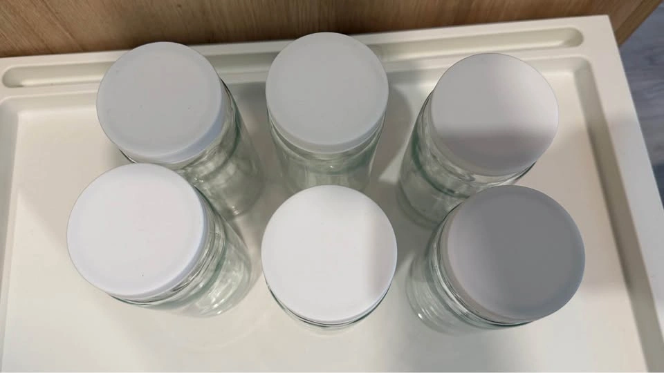 6 Glass Kitchen Storage Containers with Lids - photo 2