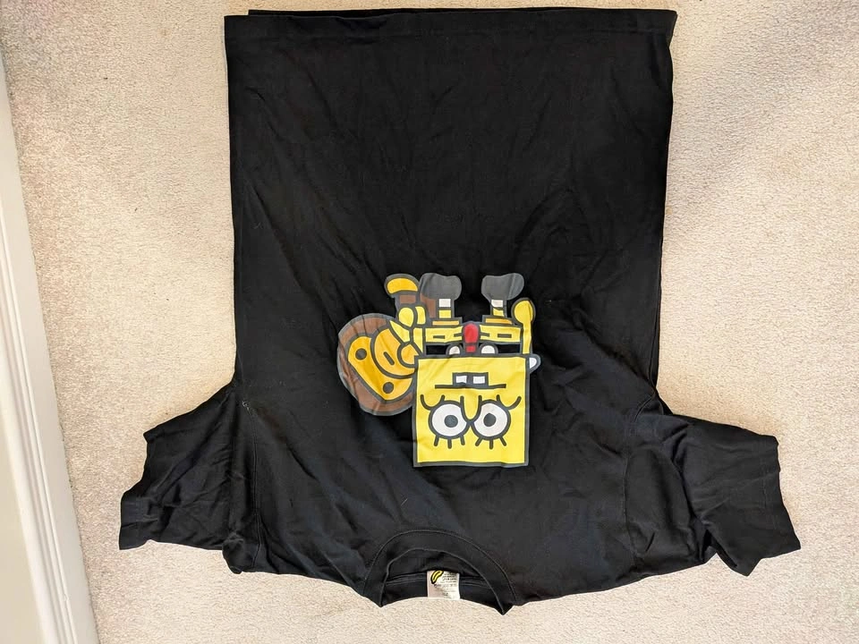 Assorted Graphic T-Shirts - photo 4