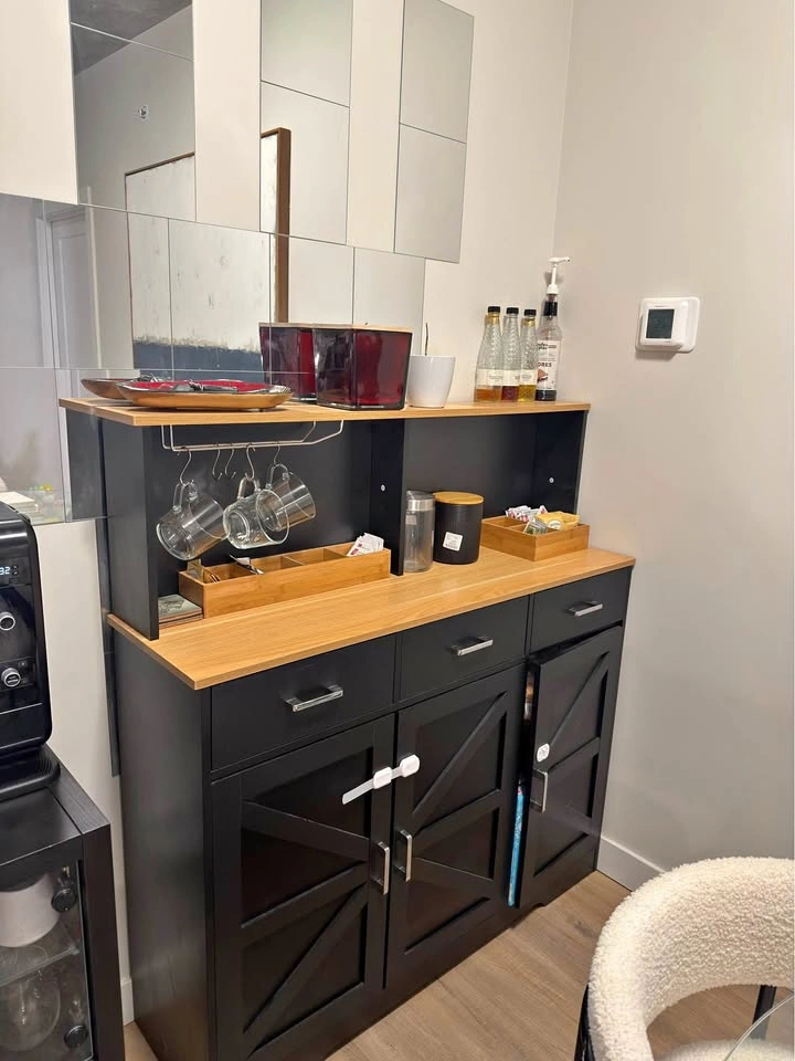 Luxury coffee bar