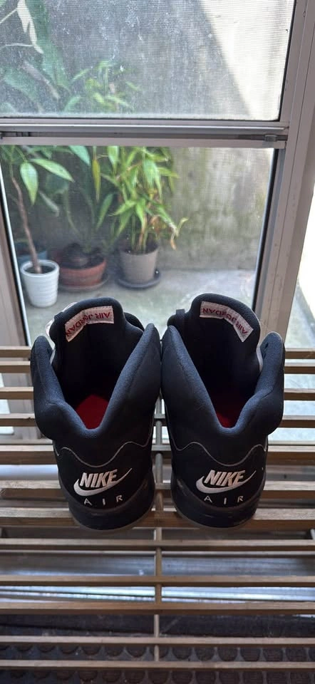 Nike Air Jordan 5 Retro Black Metallic - Men US 9.5 - photo 3