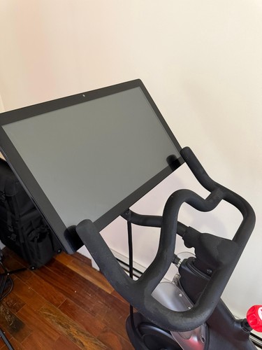 Peloton PLTN-RB1VO Aerobic Training Cycle w/ Touchscreen, Black - photo 3