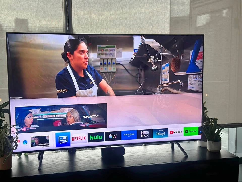 65 Inch Samsung Smart TV