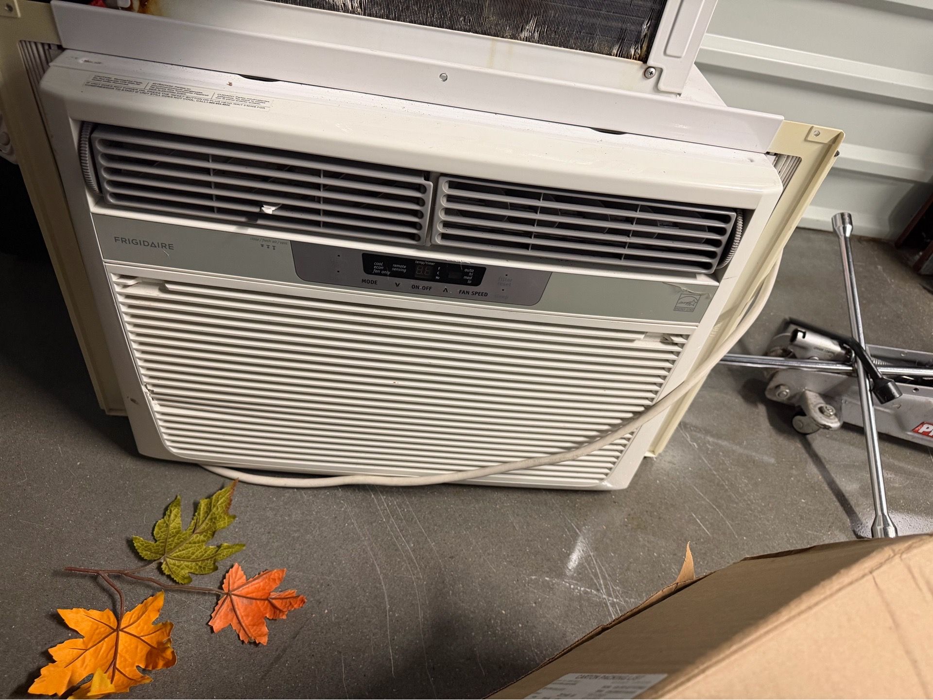 Duet window AC (can buy separate) - photo 3