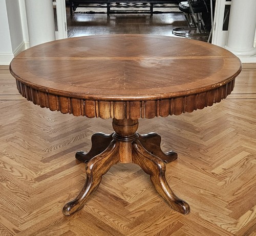 Mid-Century Round to Oval Walnut Extendable Dining Table - photo 2
