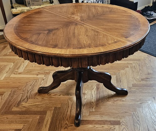 Mid-Century Round to Oval Walnut Extendable Dining Table - photo 5