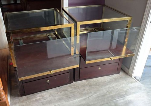 Brooks Brothers Madison Ave Display Cabinets - A Pair - photo 2