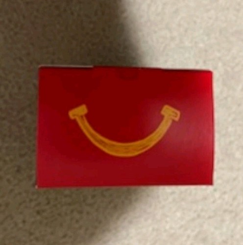 McDonald's Canada 2025 Planet Crayola Space Activity Kit - photo 3