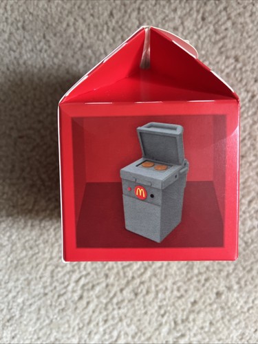 McDonald’s Happy Meal Toy 2025 Canada Burger Maker - photo 2