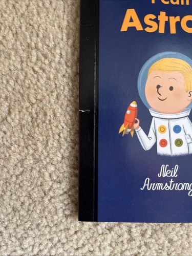 McDonald’s 2024 Happy Meal Book: I Can Be An Astronaut - photo 2