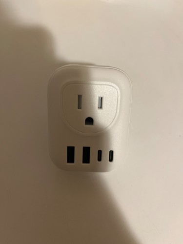 travel adapter - photo 3