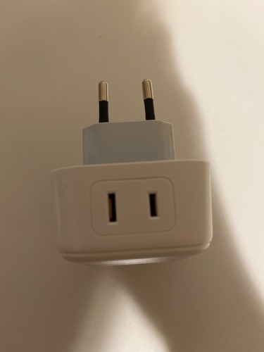 travel adapter - photo 4