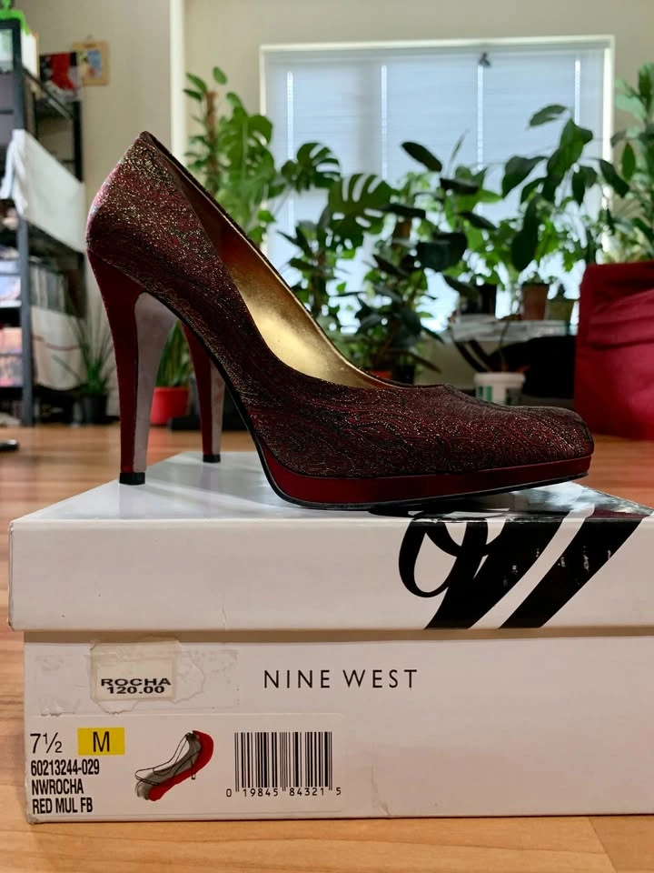 Ladies Shoes