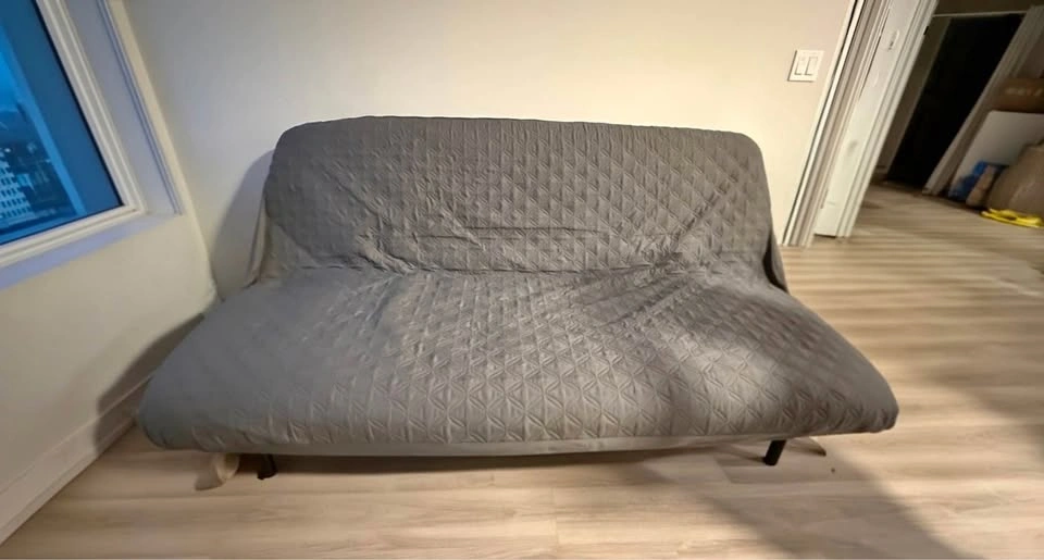 Moving sale