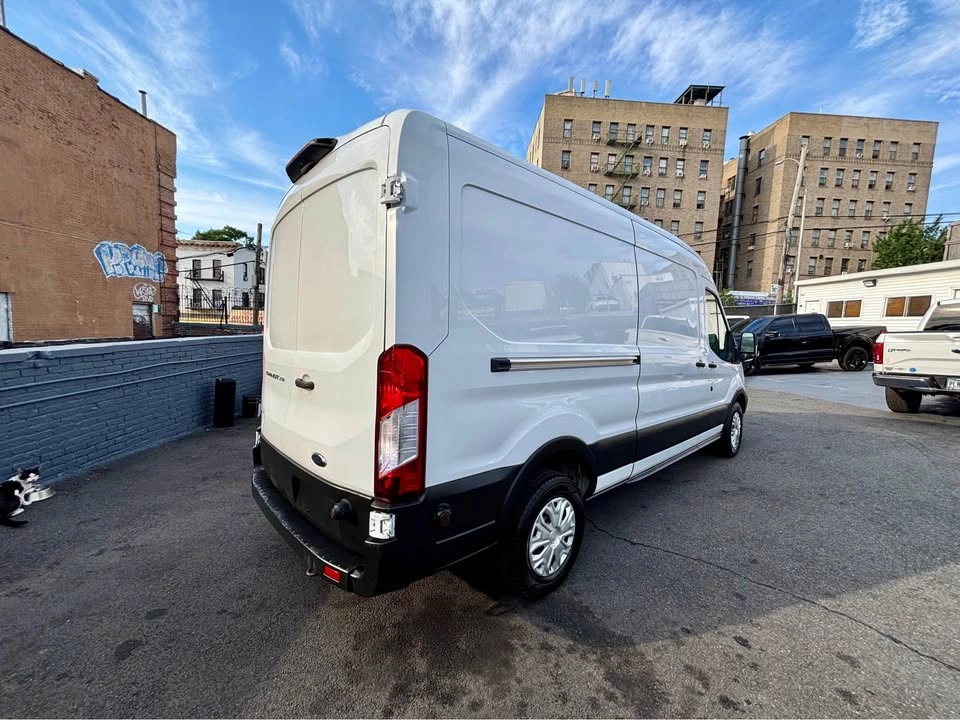 2019 Ford Transit 250 Cargo Van Medium Roof - photo 4