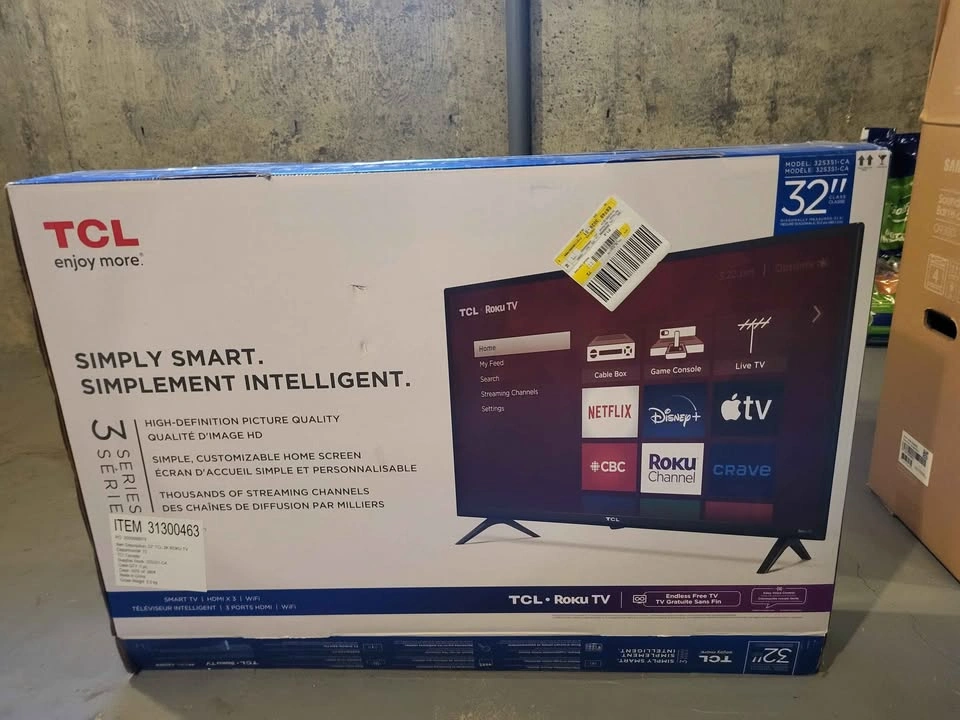 MOVING SALE: TCL 32" Smart Roku TV (Like New) - photo 4