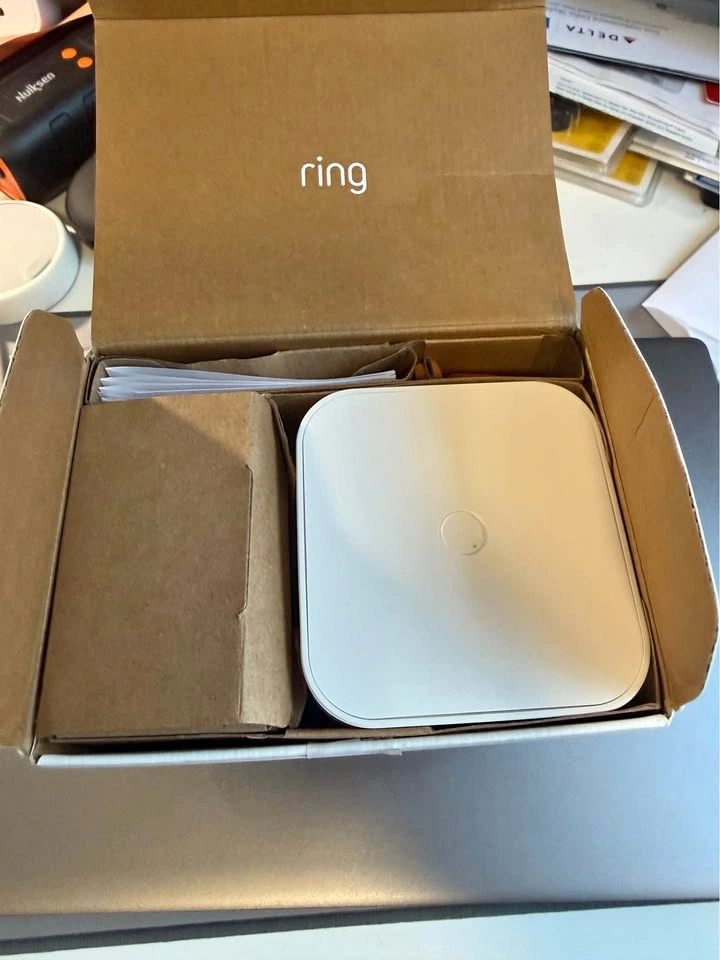 Ring Spotlight Cam Plus Battery (Open Box-Never Used)