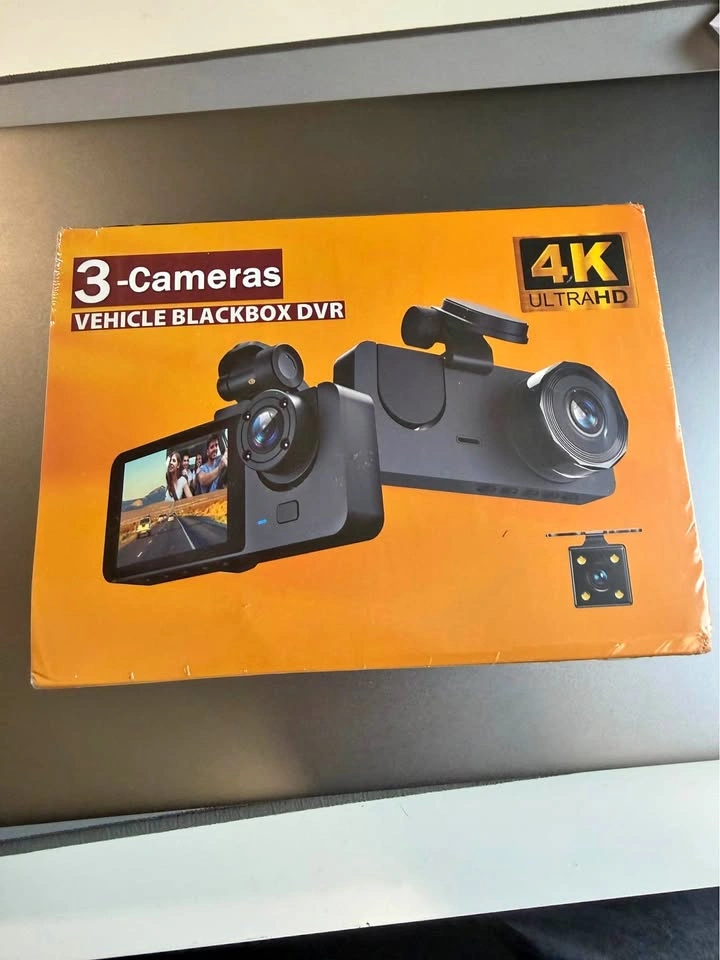 Vehicle Blackbox DVR 4K Ultra HD 3-Channel Dash Cam