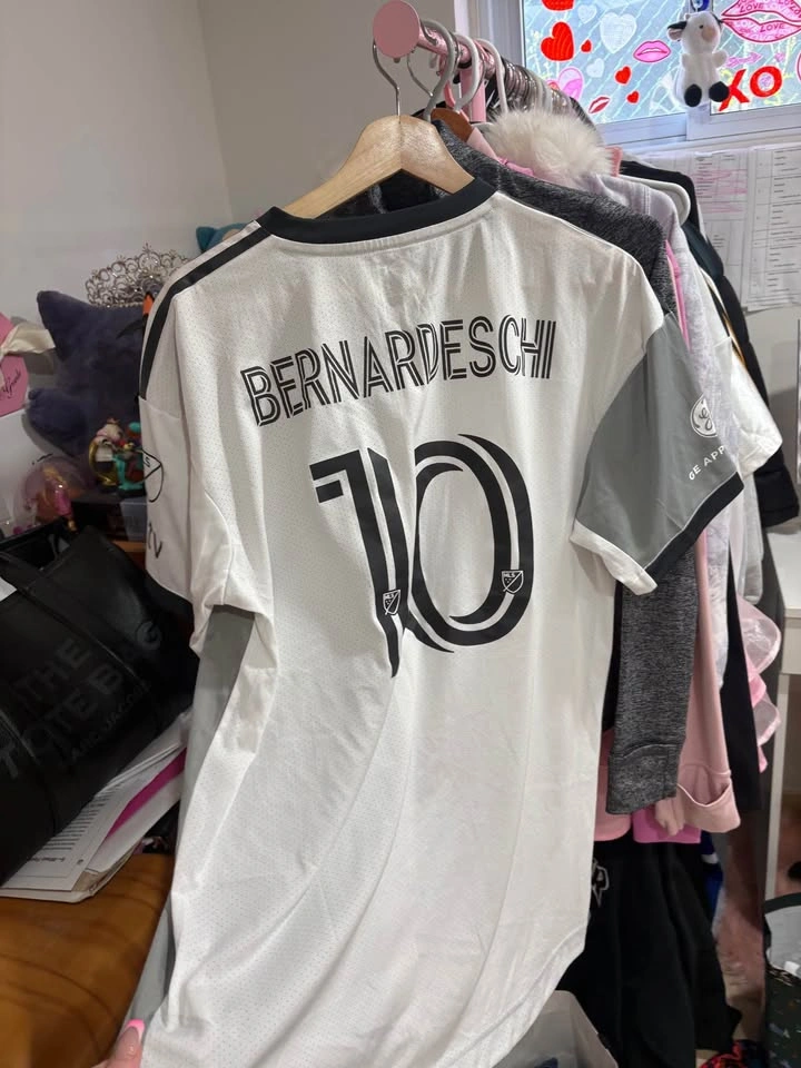 Tfc BERNARDESCHI jersey - photo 2