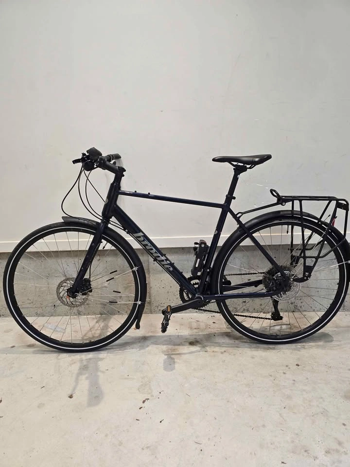 Medium Brodie Dynamo for sale - photo 2
