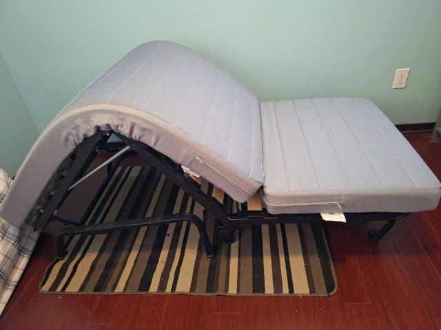 Convertible Sofa Bed - photo 3