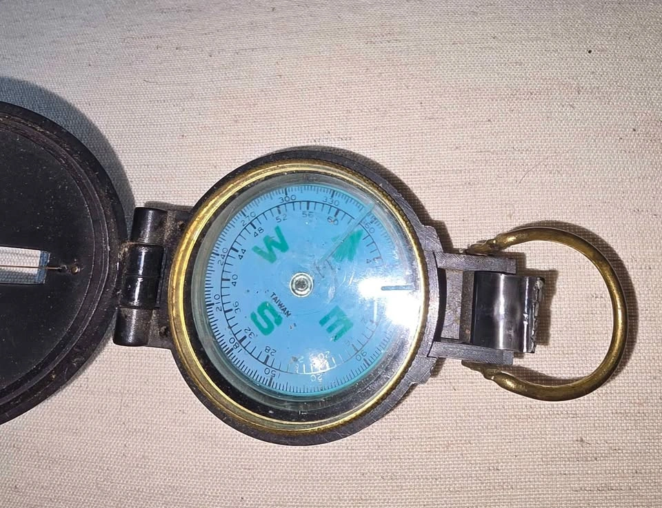 Engineer Lensatic Compass - photo 2