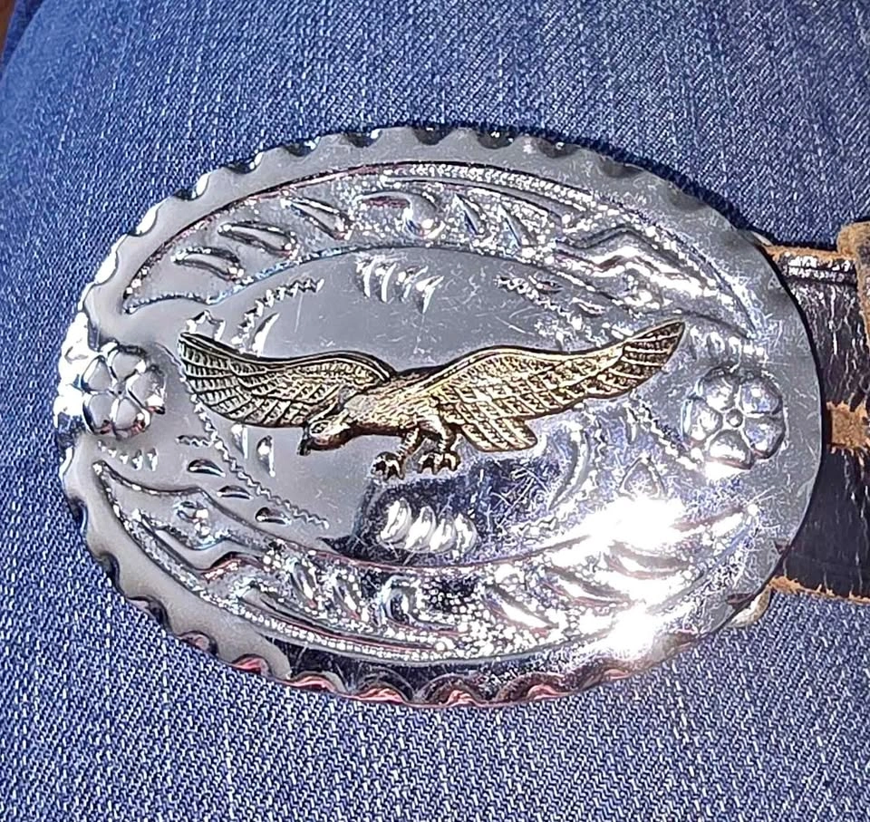 Western Style Silver Tone Eagle Belt Buckle