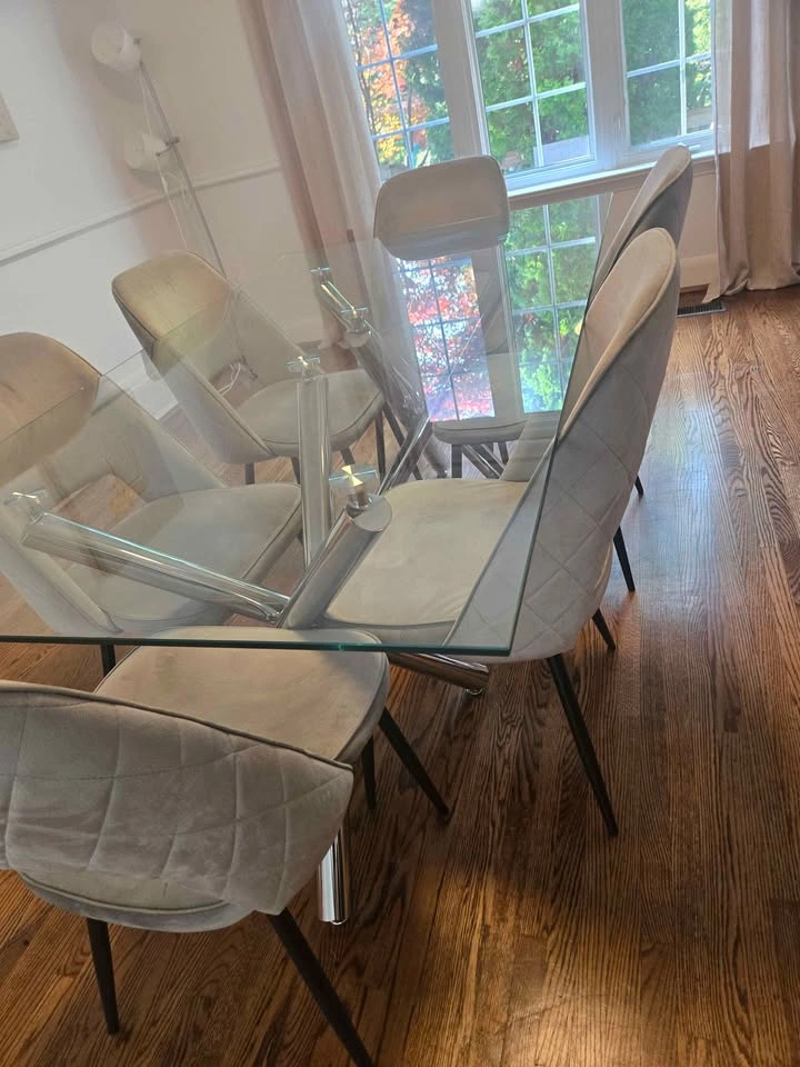 Modern Glass Dining Table with 6 Grey Velvet Chairs - photo 2