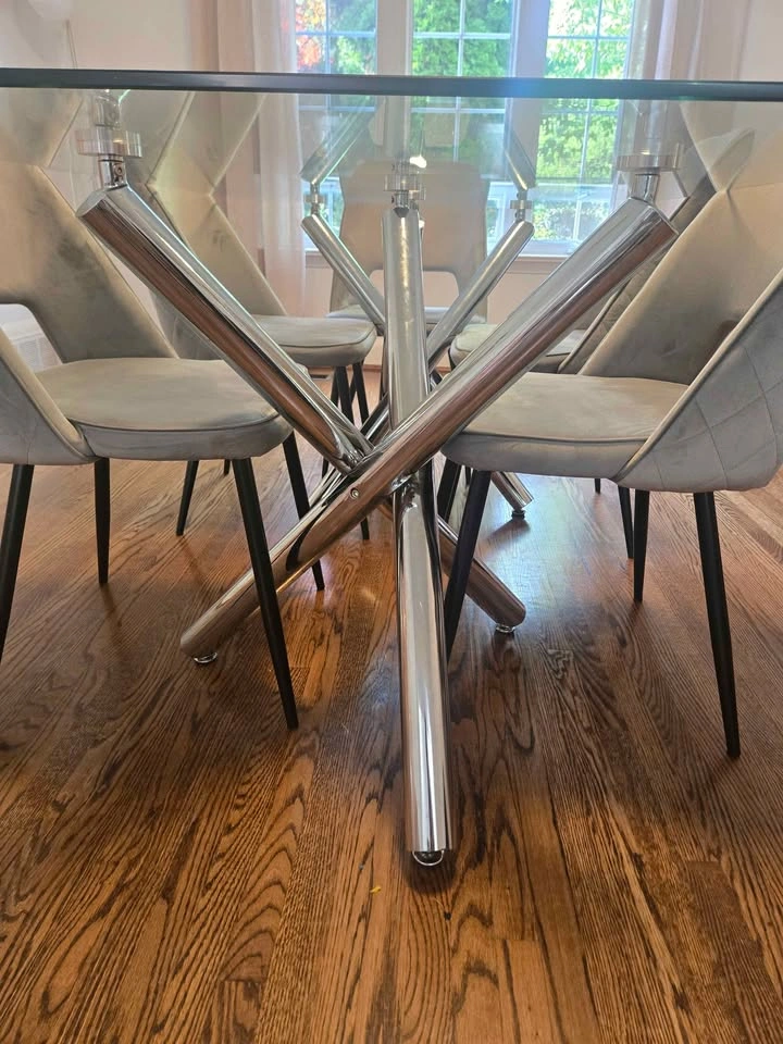 Modern Glass Dining Table with 6 Grey Velvet Chairs - photo 4