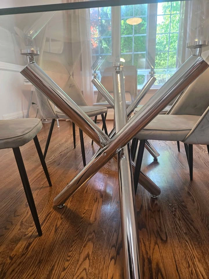 Modern Glass Dining Table with 6 Grey Velvet Chairs - photo 5
