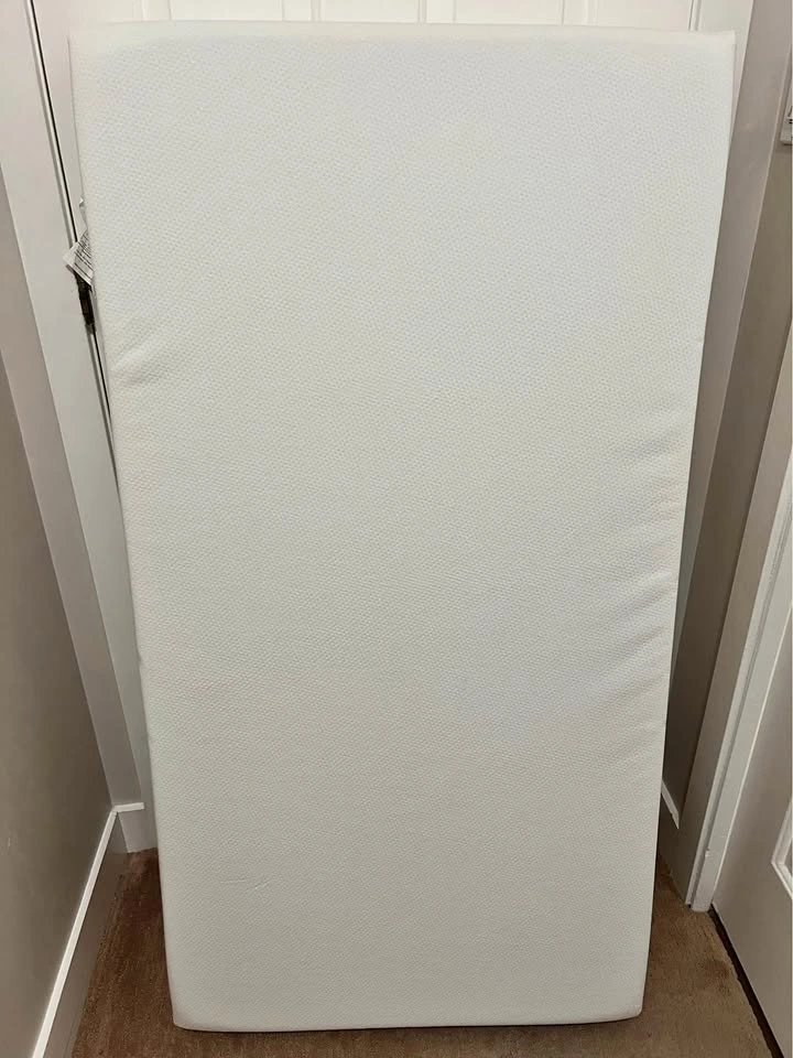 Milliard Dual-Sided Crib and Toddler Bed Mattress