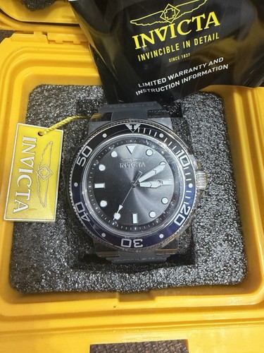 Invicta Pro Diver Men’s Quartz 50mm Black Dial Silicone Strap