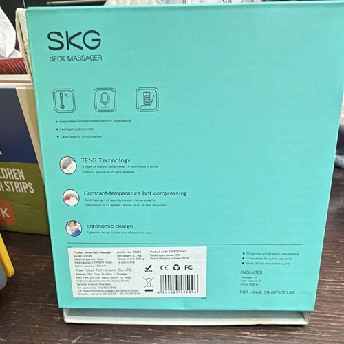 SKG 4356E Neck Massager TENS Heated Cordless Battery White/Gray - photo 3