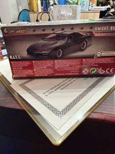 Jada Toys Hollywood Rides Knight Rider K.I.T.T. 1982 Pontiac 1:2 - photo 2
