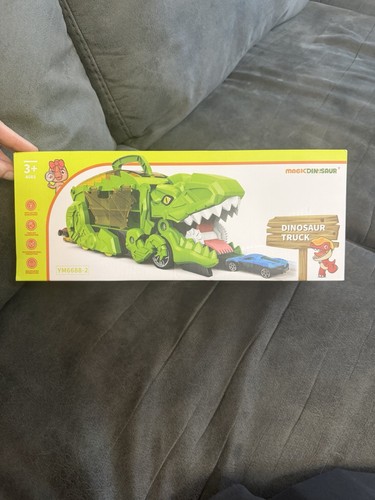 Magic Dinosaur Truck Toy Set Green Carrier w/ 10 cars YM6688-2