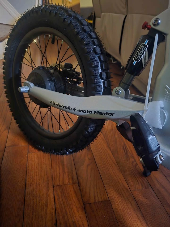 Brand New Kids RXF EVO RACING Electric Dirt Bike - photo 5
