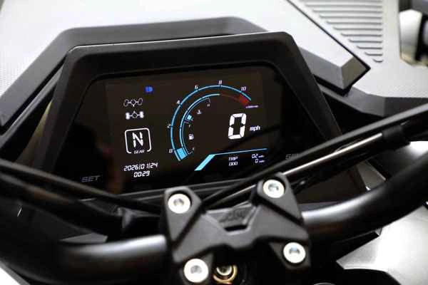 Brand New 300cc 4x4 - photo 5