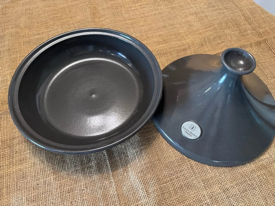 Emile Henry Tagine 3.7 qt - photo 5