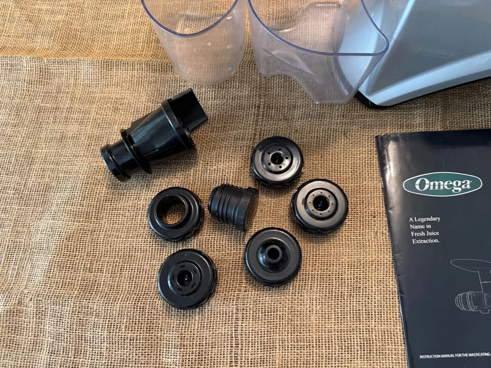 Omega Masticating Juicer - photo 4