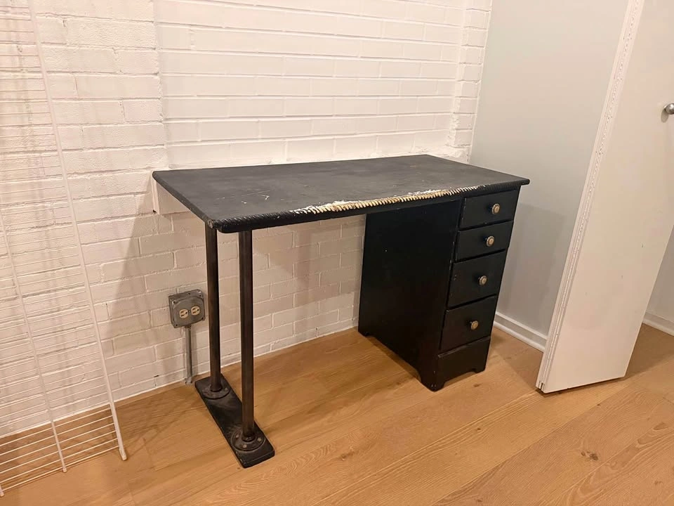 Vintage Desk (black w/ cabinets)