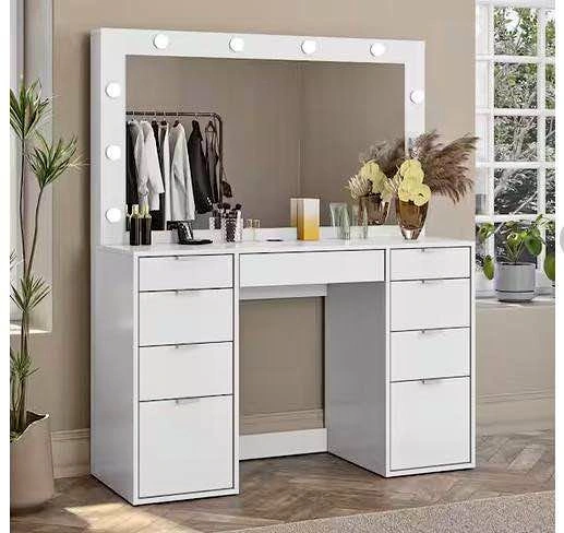 Makeup Vanity
