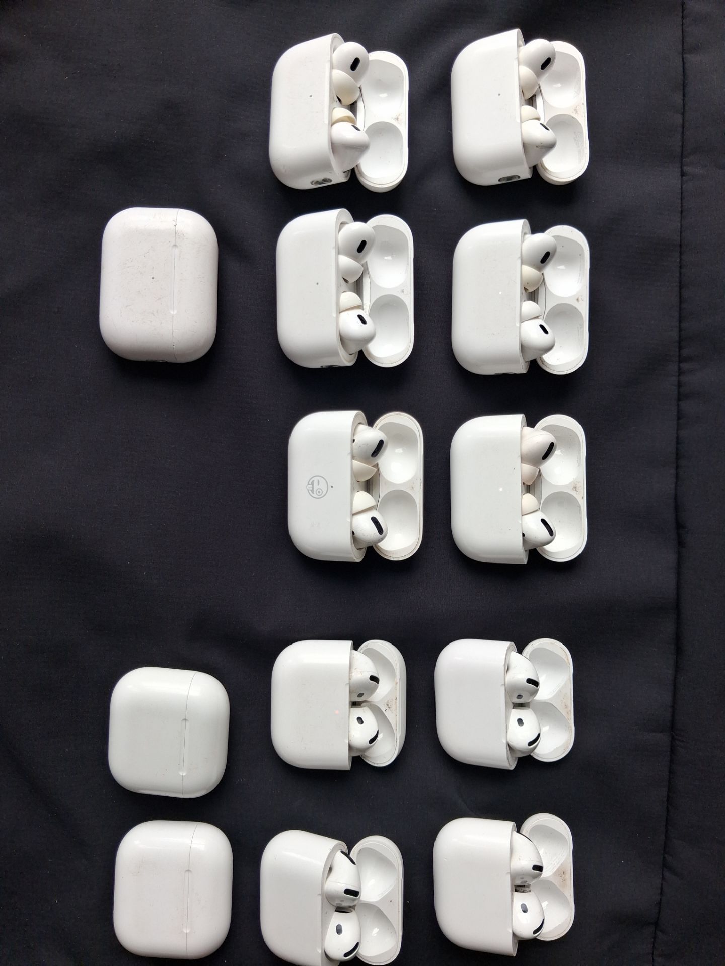 Apple Airpod 4thGen with ANC - photo 2