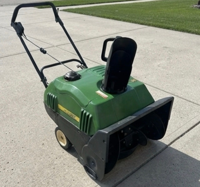 John Deere 522E Snowblower HEAVY DUTY
